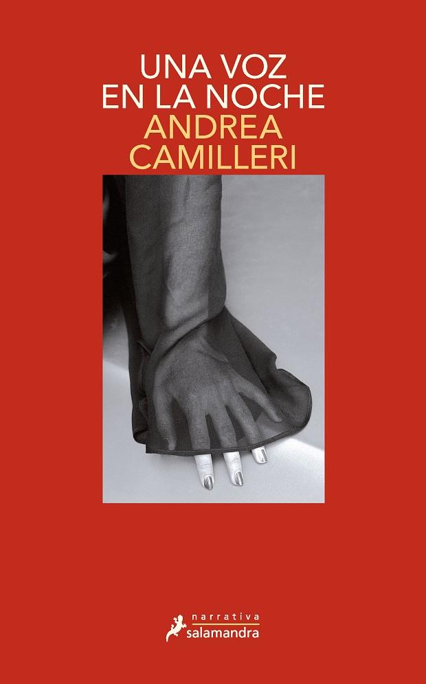 VOZ EN LA NOCHE, UNA | 9788498387445 | CAMILLERI, ANDREA