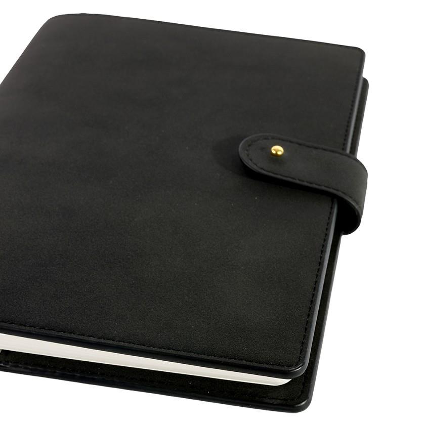 FUNDA AMB LLIBRETA A5 NEGRA ARTEBENE | 4035461329267