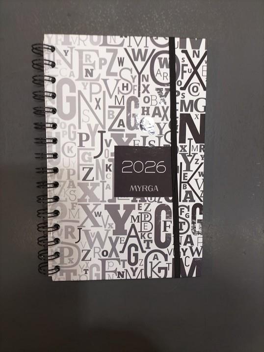 AGENDA SETMANA VISTA CAT 14.5X21 SCRIPT | 8423647334192