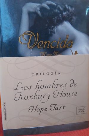 TRILOGIA LOS HOMBRES DE ROXBURY HOUSE (PACK) | 9788415854968 | TARR, HOPE