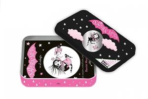 ISADORA MOON. ¡UN MÁGICO COFRE LLENO DE LIBROS Y PURPURINA! | 9788419366122 | MUNCASTER, HARRIET