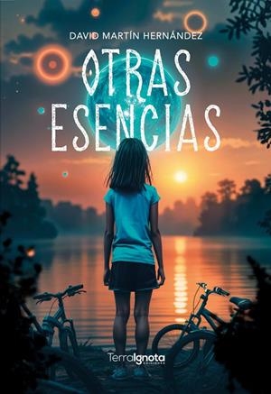 OTRAS ESENCIAS | 9788412974096 | MARTIN HERNANDEZ, DAVID