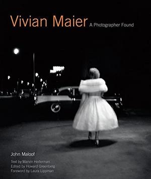 VIVIAN MAIER - A PHOTOGRAPHER FOUND | 9780062305534 | MAIER, VIVIAN