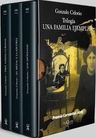 ESTUCHE UNA FAMILIA EJEMPLAR (PREMIO CERVANTES 2025) | 9788411077705 | CELORIO, GONZALO