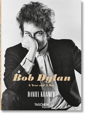BOB DYLAN. A YEAR AND A DAY | 9783754404003 | KRAMER, DANIEL