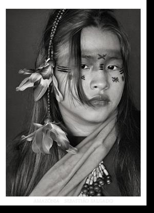 SEBASTIÃO SALGADO. AMAZÔNIA. POSTER ‘ASHANINKA GIRL' | 9783836589741